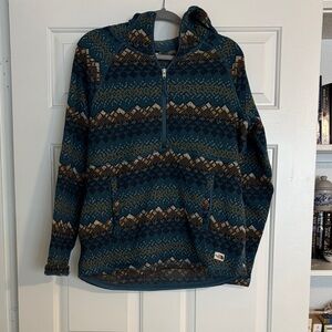 Northface Hooded Pullover